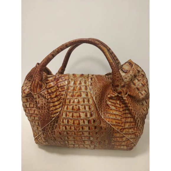 🦄🦄🦄 Vintage Fendi Spy Bag 🦄🦄🦄 - Picture 2 of 12